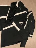 Nike trainingssetje maat 164, Kinderen en Baby's, Kinderkleding | Maat 164, Ophalen of Verzenden, Zo goed als nieuw, Setje, Nike