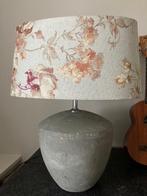 tafel lamp landelijke stijl, Huis en Inrichting, Ophalen, Stof, Zo goed als nieuw, Landelijk/brocante