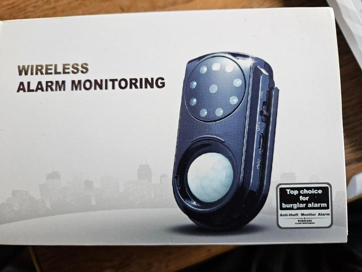 Beveiligingscamera. Accu+ SIM -> Meldingen., Audio, Tv en Foto, Videobewaking, Zo goed als nieuw, Ophalen of Verzenden