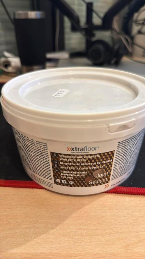 Voeg pasta voor geplakt pvc vloer kleur licht beige, Huis en Inrichting, Stoffering | Vloerbedekking, Zo goed als nieuw, Parket