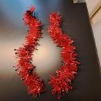 2 kerstslingers rood met sterretjes., Ophalen of Verzenden, Zo goed als nieuw