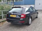 Skoda Octavia Combi 1.2 TSI Greentech Ambition Navi/Airco, Euro 5, Gebruikt, 4 cilinders, 620 kg