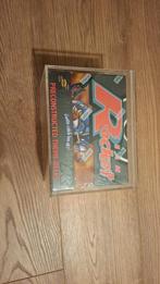 Sealed POKEMON THEME BOX, Ophalen of Verzenden, Zo goed als nieuw, Boosterbox