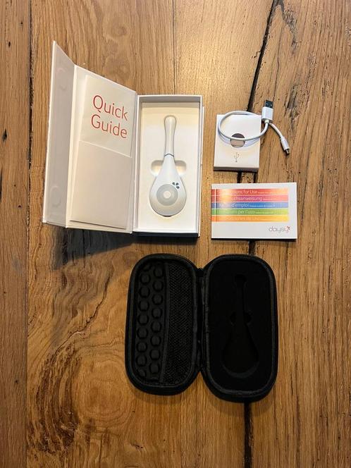 Daysy mijn Cyclus Tracker + opberghoesje, Witgoed en Apparatuur, Persoonlijke-verzorgingsapparatuur, Zo goed als nieuw, Ophalen of Verzenden