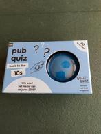 Hema pub quiz spel back to the 10s met buzzer, Hobby en Vrije tijd, Gezelschapsspellen | Kaartspellen, Ophalen of Verzenden, Zo goed als nieuw