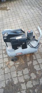 Goed werkende compressor, Ophalen, Gebruikt, 6 tot 10 bar, Minder dan 200 liter/min