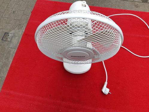 VENTILATOR VOOR DE WARME DAGEN NU 9.95 EURO, Witgoed en Apparatuur, Ventilatoren, Zo goed als nieuw, Ophalen of Verzenden