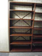 30 cm diep Legbordstelling van metaal /hout 220 (208) hoog
