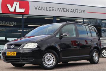 Volkswagen Touran 2.0-16V FSI Business | Cruise | Automatisc beschikbaar voor biedingen