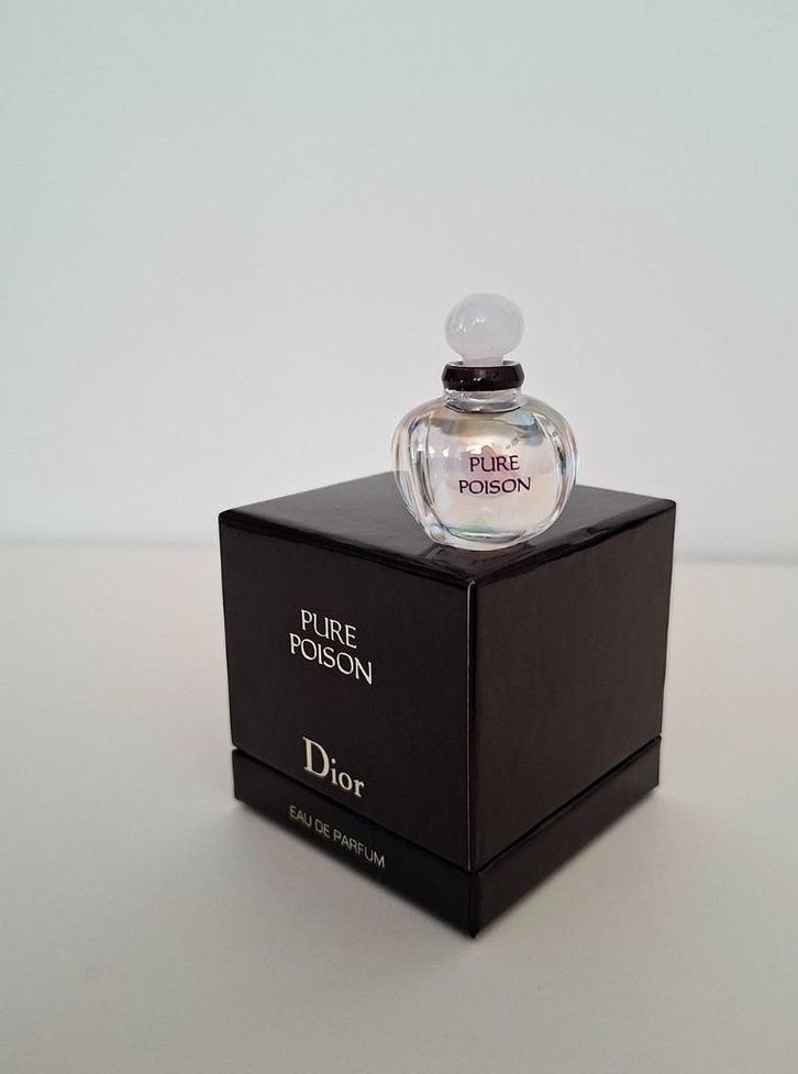 Dior parfum miniatuur Pure Poison - EDP, Verzamelen, Parfumverzamelingen, Nieuw, Miniatuur, Gevuld, Ophalen of Verzenden