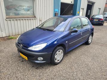 Peugeot 206 1.6 16V XT NWE APK beschikbaar voor biedingen