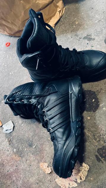 Politie, beveiliging schoenen maat 42 beschikbaar voor biedingen