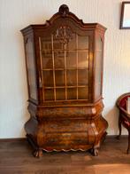 Barokke Vitrinekast - Buikkast, Antiek en Kunst, Antiek | Meubels | Kasten, Ophalen of Verzenden