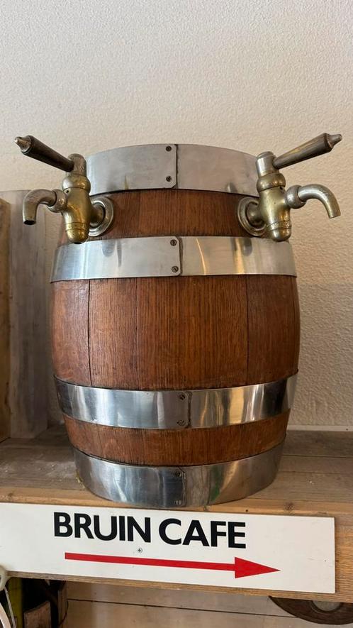 Bierton met tapkranen, Verzamelen, Biermerken, Zo goed als nieuw, Overige merken, Ophalen of Verzenden