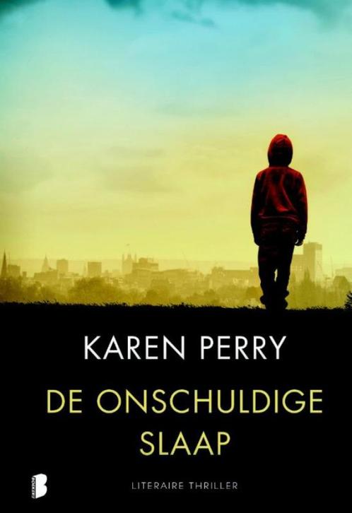 De Onschuldige Slaap - Karen Perry BOEK 9789022565728, Boeken, Romans, Gelezen, Nederland, Ophalen of Verzenden