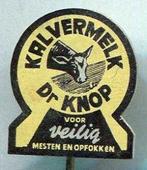 Dr Knop kalvermelk blik speldje ( E_203a ), Verzenden, Zo goed als nieuw, Merk, Speldje of Pin