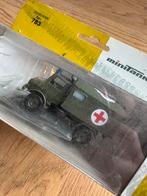Roco Mercedes unimog 1:87 militair ambulance, Ophalen of Verzenden, Zo goed als nieuw, Auto, Overige merken