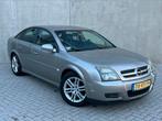 Grijze Opel Vectra GTS 2.2 16V Hatchback 5-deurs 2005/APK!, Voorwielaandrijving, 65 €/maand, USB, 715 kg