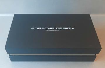 Porsche Design Ring beschikbaar voor biedingen