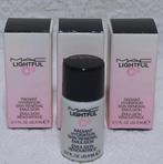 MAC Lightful C3 Radiant Hydration Skin Renewal Emulsion, Verzenden, Nieuw, Gehele gezicht, Verzorging