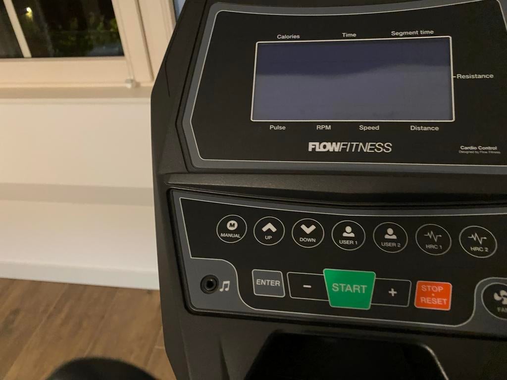 Crosstrainer Flow Fitness - Zo goed als nieuw, Ophalen, Armen, Zo goed als nieuw, Crosstrainer