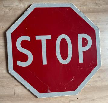 Zeer groot verkeersbord STOP 90x90 cm beschikbaar voor biedingen