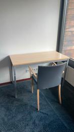 Bureau met stoel, Huis en Inrichting, Bureaus, Ophalen, Zo goed als nieuw