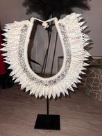 Schelpenketting uit Bali, Ophalen, Zo goed als nieuw