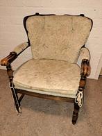 Antieke fauteuil met houten frame, Ophalen of Verzenden