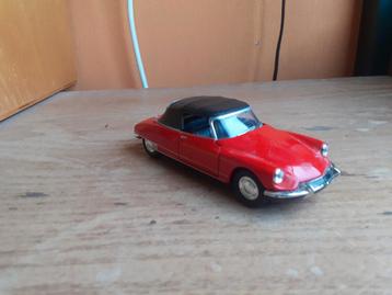 Welly citroen 42398 ds 19 voertuig  beschikbaar voor biedingen