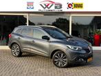 Renault Kadjar 1.2 TCe Bose I Automaat I Navigatie I PDC I A, Auto's, Gebruikt, Blauw, Leder en Stof, Bedrijf