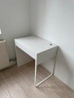 IKEA witte bureau met lade, Huis en Inrichting, Bureaus, Ophalen, Zo goed als nieuw, Bureau