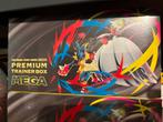 Mega Evolution Premium Trainer Box, Ophalen, Nieuw, Overige typen, Foil