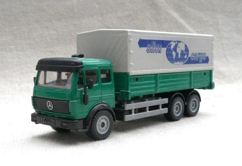 Siku 2933 Mercedes SK Siku cargo, 1/55, zonder kooi-Aap., Hobby en Vrije tijd, Modelauto's | 1:50, Zo goed als nieuw, Bus of Vrachtwagen
