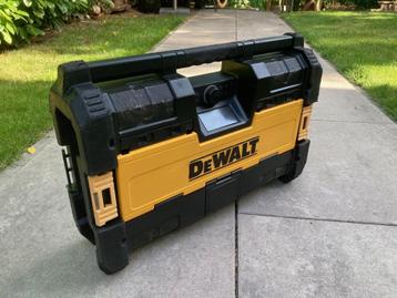 DeWALT DWST1-75659 ToughSystem bouwradio DAB+ bluetooth USB beschikbaar voor biedingen