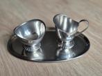 Douwe Egberts, Verzilverd Dienblad met Melkkan en Suikerpot, Antiek en Kunst, Ophalen of Verzenden, Zilver