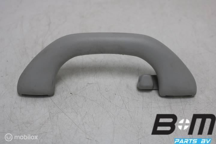 Handgreep achterzijde VW Golf Plus 6 1K0857607N, Auto-onderdelen, Interieur en Bekleding, Gebruikt