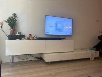 Design kast / tv meubel