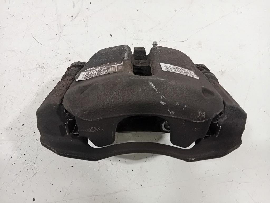 Remklauw links voor Peugeot 2008, Onderdelen@venauto.nl, Van der Ven Autorecycling B.V., Gebruikt, Ettenseweg 76, 4706 PB Roosendaal, The Netherlands