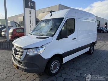 Mercedes-Benz Sprinter 314 2.2 CDI L1H2 DC (bj 2020) beschikbaar voor biedingen