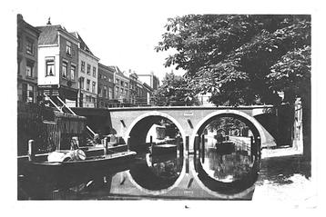 975570 Utrecht oude Gracht Jacobsbrug jr 30 40 Gelopen met  beschikbaar voor biedingen