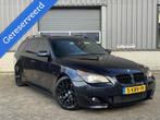 BMW 5-serie Touring LCI 530d 3X M-Pakket|Pano|Trekhaak|300PK, Auto's, Automaat, Euro 5, Gebruikt, Lichtsensor