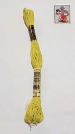 DMC mouline, geel 12, Mulhouse, France, Ophalen of Verzenden, Borduurgaren of Zijde, DMC