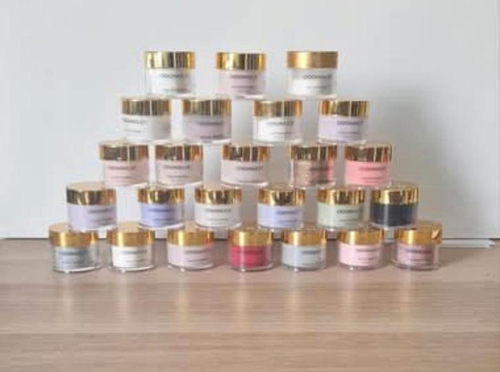Doonails dipping powder 24 stuks (koopje), Sieraden, Tassen en Uiterlijk, Uiterlijk | Cosmetica en Make-up, Handen en Nagels, Overige kleuren