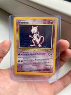 Mewtwo 10/102 base set holo pokemon kaart, Ophalen of Verzenden, Zo goed als nieuw, Losse kaart, Foil
