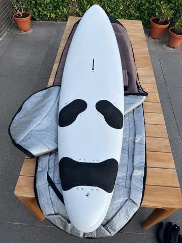 Pijlsnel slalomboard voor de herfstormen /53 cm /5 kilo beschikbaar voor biedingen
