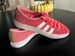Adidas suede roze sneakers dames maat 38 2/3, Ophalen of Verzenden, Zo goed als nieuw, Roze, Sneakers of Gympen