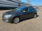 Opel Astra 1.4 Cosmo, Voorwielaandrijving, 65 €/maand, 4 cilinders, Handgeschakeld