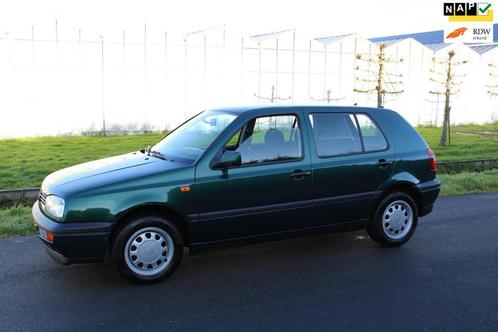 Volkswagen Golf 1.6 Milestone 1e Eigenaar Originele km stand, Auto's, Volkswagen, Bedrijf, Te koop, Golf, Centrale vergrendeling