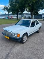 Mercedes 190E 1987 benzine, Auto's, Achterwielaandrijving, Zwart, Wit, Bedrijf